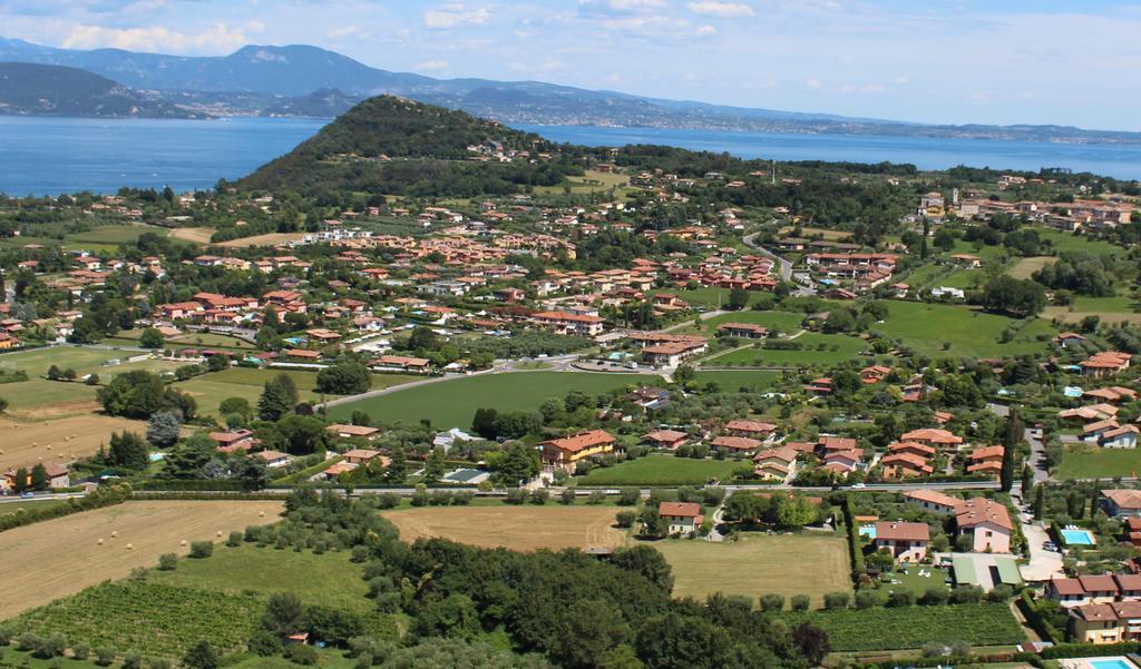 Corte Degli Olivi Appartamenti Manerba del Garda Exterior foto